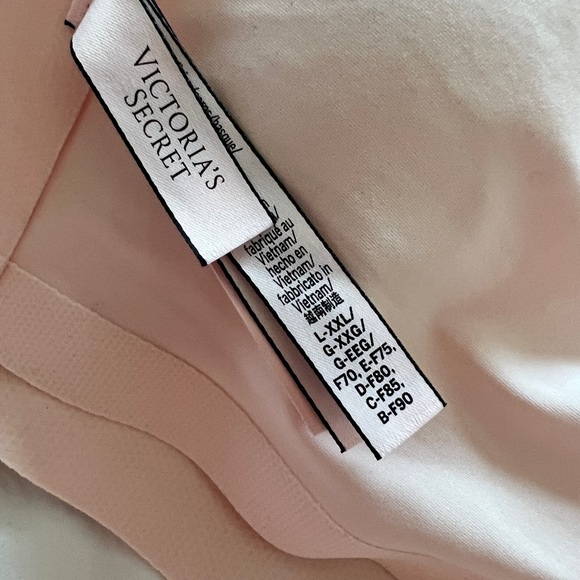 Victoria secret Lounge Bra - Picture 3 of 4